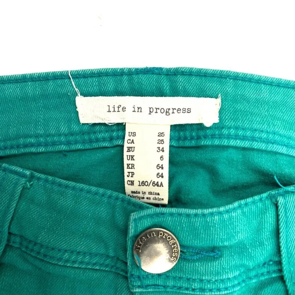 Life in Progress Skinny Zipper Detail Women' size 25 Green Denim Jeans - Picture 3 of 4